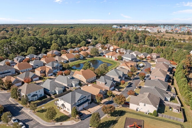 Building Photo - 155 Nautico Way