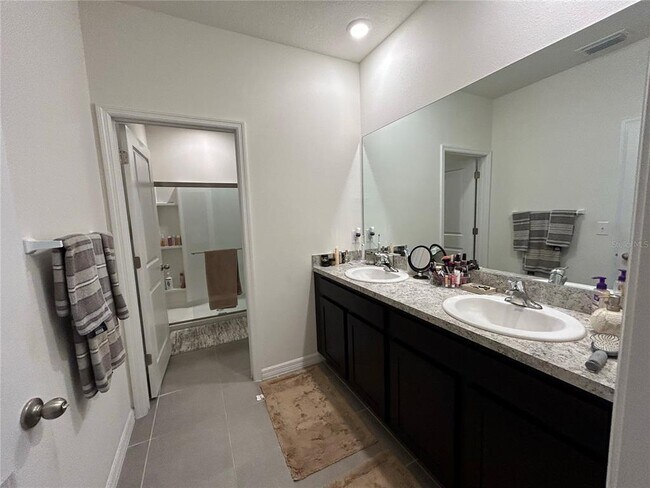 Building Photo - 13694 NW 9th Rd