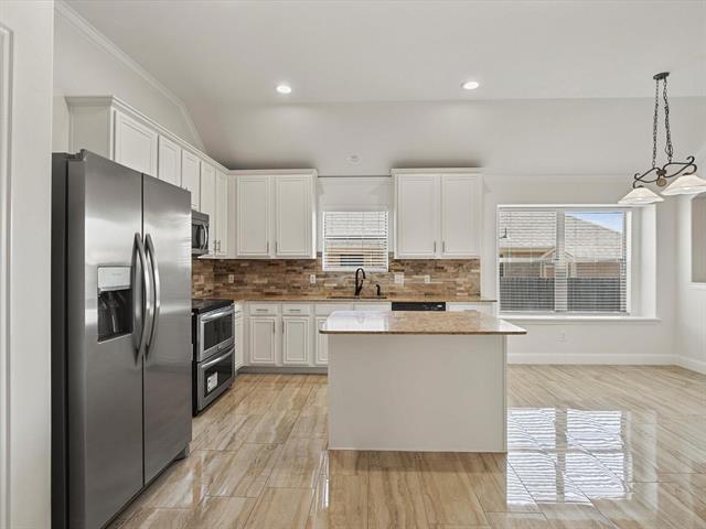 Building Photo - 224 Linden Ct