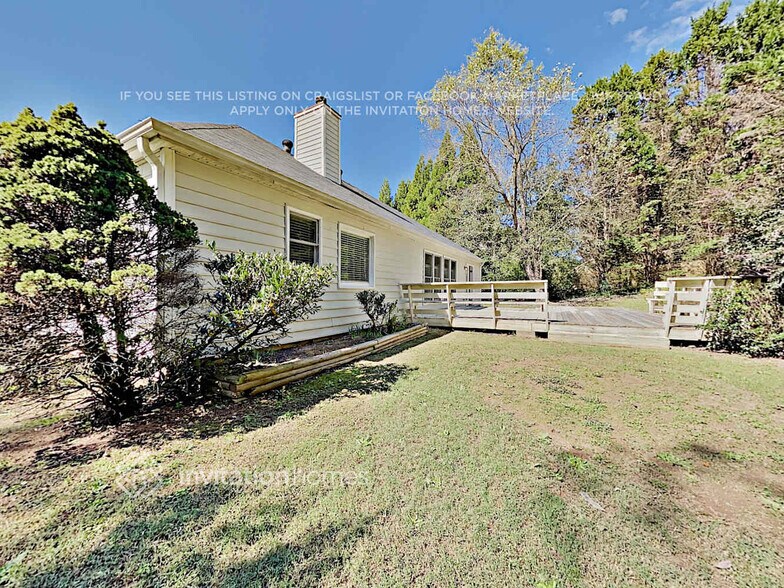 Building Photo - 6860 Dressage Crossing