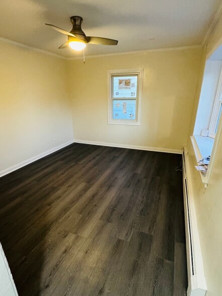 Building Photo - 741 Salem Rd