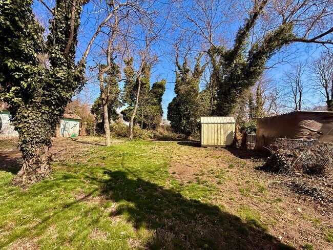 Building Photo - 243-245 South