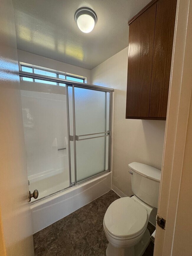 Building Photo - Charming 1-Bed, 1-Bath Apartment in Harbor City - $1,800.00 ALL UTILITIES INCLUDED !!! & Parking