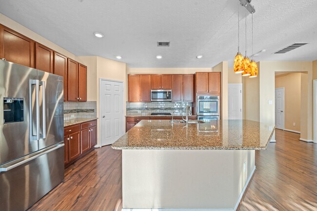 Building Photo - 5007 Pine Ridge Knoll Ct