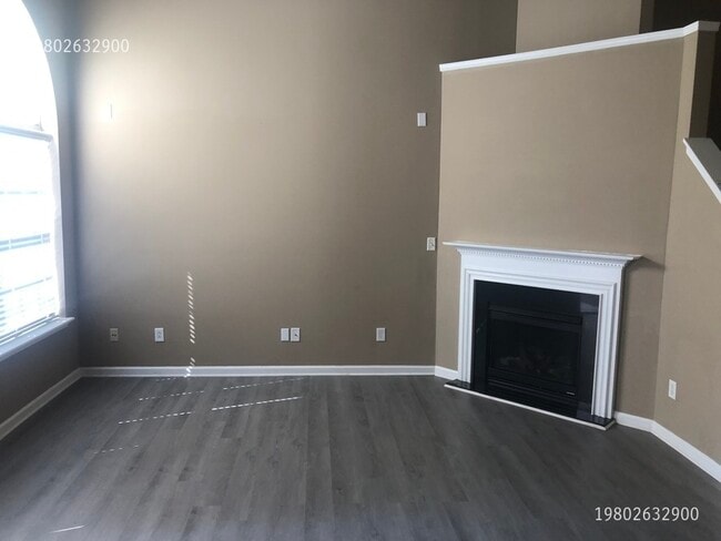 Building Photo - 10334 Stineway Ct