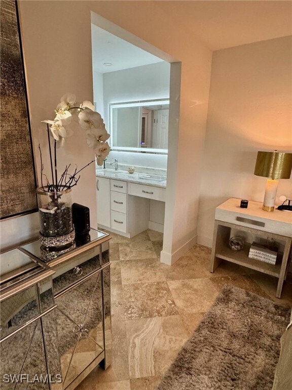 Building Photo - 27190 Enclave Dr