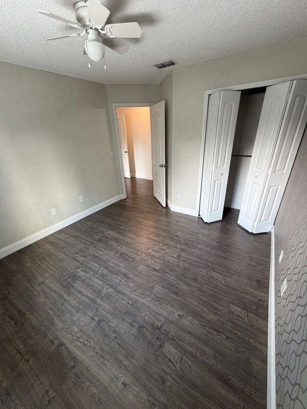 Building Photo - 8212 Citrus Chase Dr