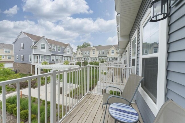 Building Photo - 197 Sean St