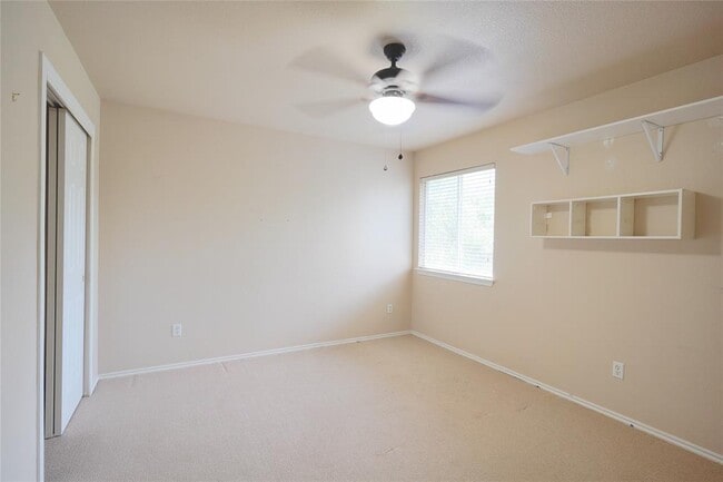 Building Photo - 3208 Winding River Trail