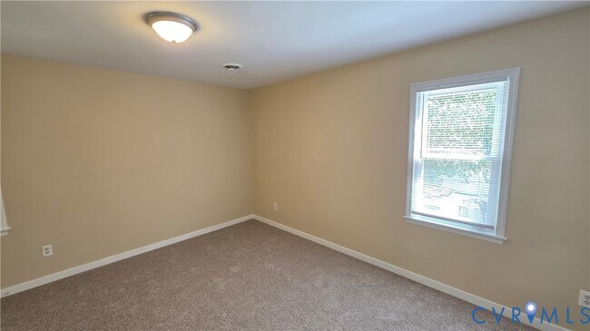Building Photo - 5205 Southmill Ct