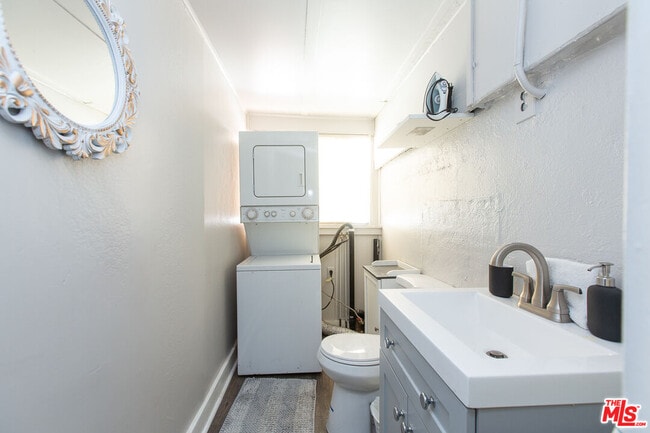 Building Photo - 5177 Bohlig Rd