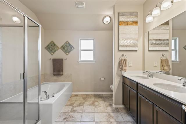 Building Photo - 8805 Deadwood Ln