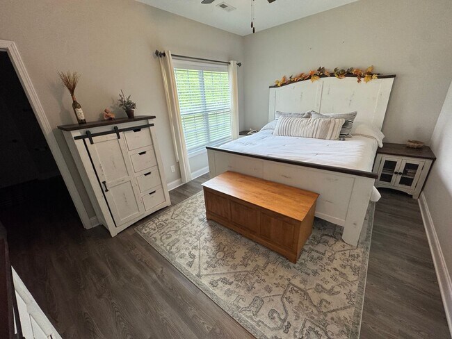 Building Photo - Ultimate Resort-Style Living with Incredible Views and a Private Media Room