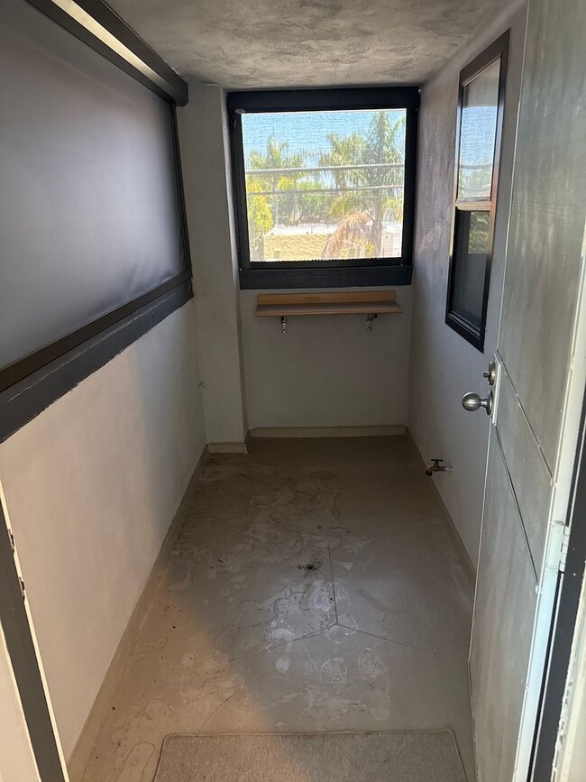 Building Photo - 2 BR/2BA Kensington Condominium with Garage