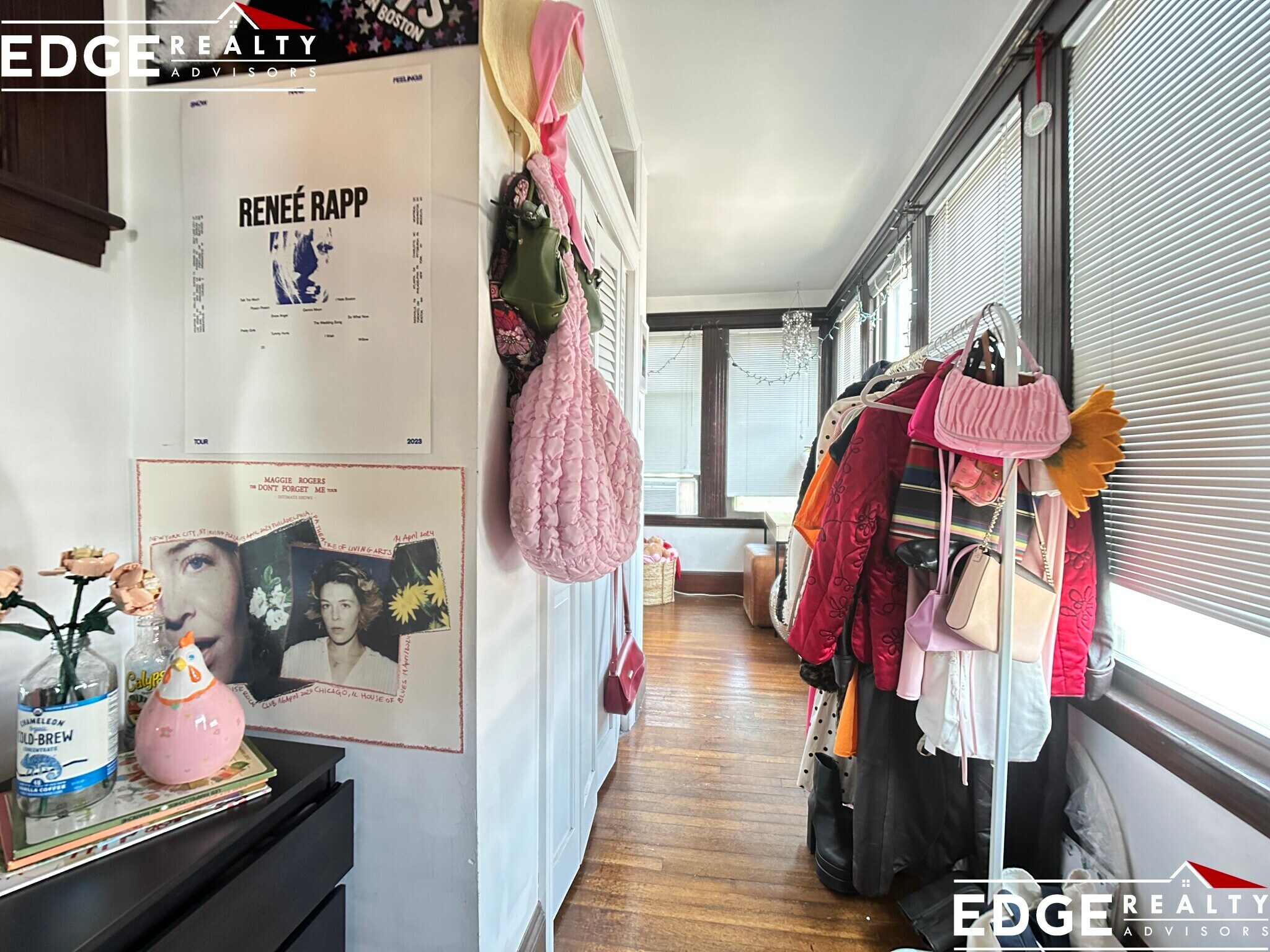 Building Photo - 324 Faneuil St