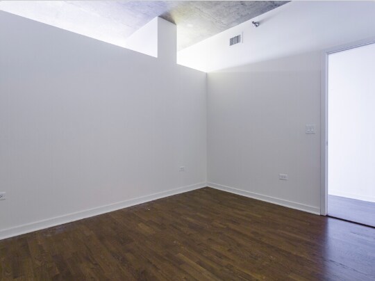 Master Bedroom (Unit 1704) - 700 N Larrabee St