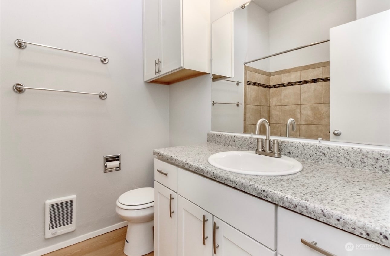 Building Photo - 10914 108th St SW