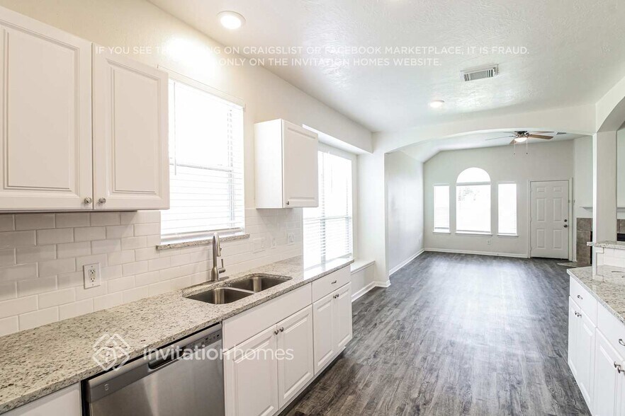 Building Photo - 60 Atascadero Dr