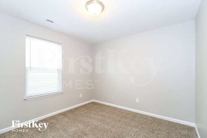Building Photo - 3891 Templeton Ln