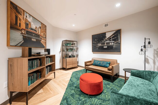 Building Photo - Cypress Pinchback