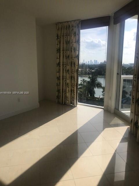 Building Photo - 4779 Collins Ave