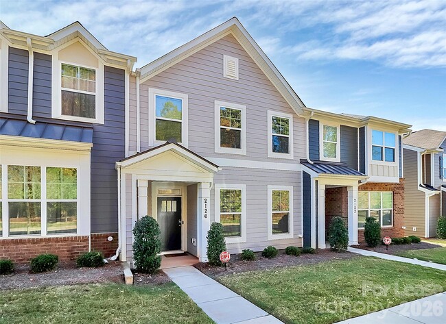 Building Photo - 2126 Blewett Dr