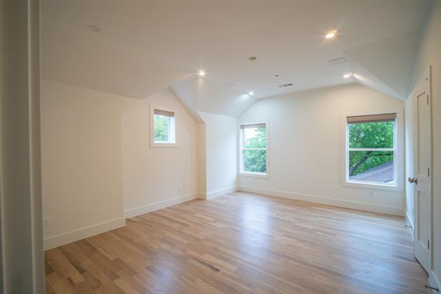 Building Photo - 4505 Emerson Ave