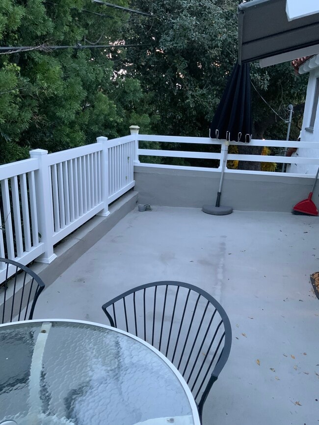 Patio-west view - 10610 Wellworth Ave