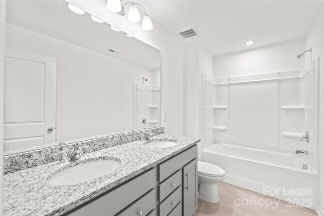 Building Photo - 15922 Parkside crossing Dr