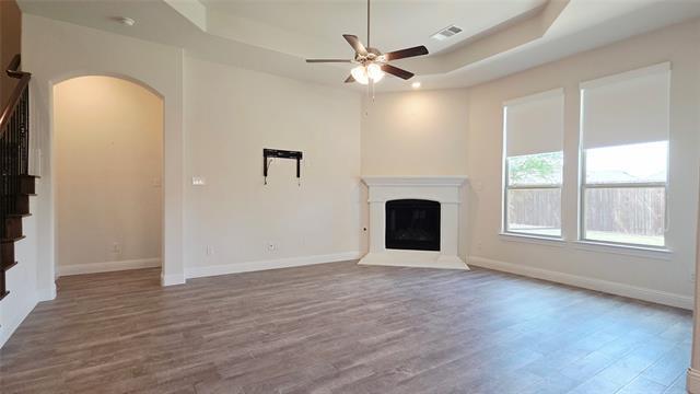 Building Photo - 2932 Log Cabin Dr