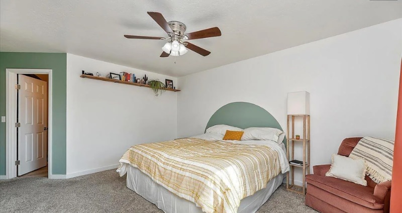 Building Photo - 765 SW Portal St