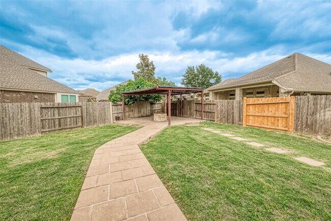 Building Photo - 17603 Yorkhill Ct