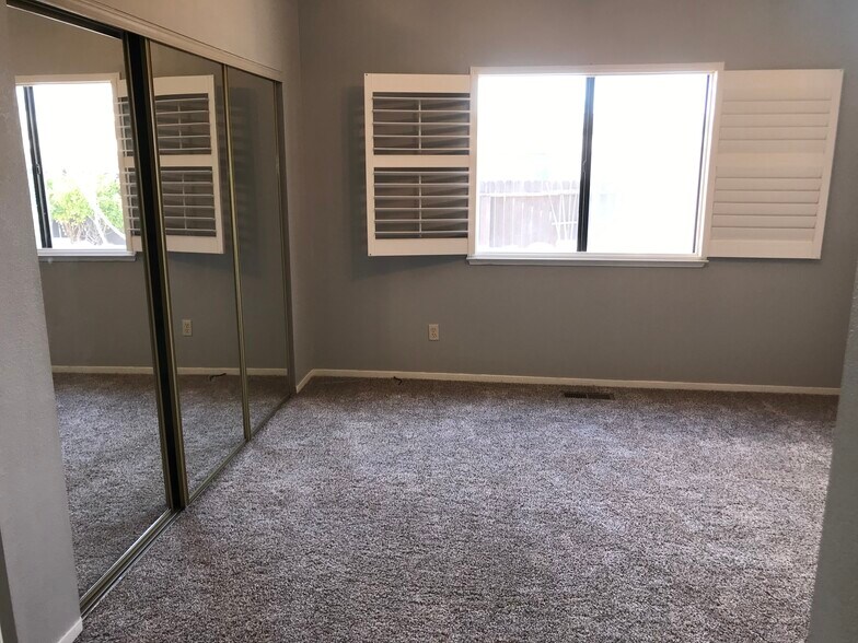 Bedroom - 1092 McGee Drive