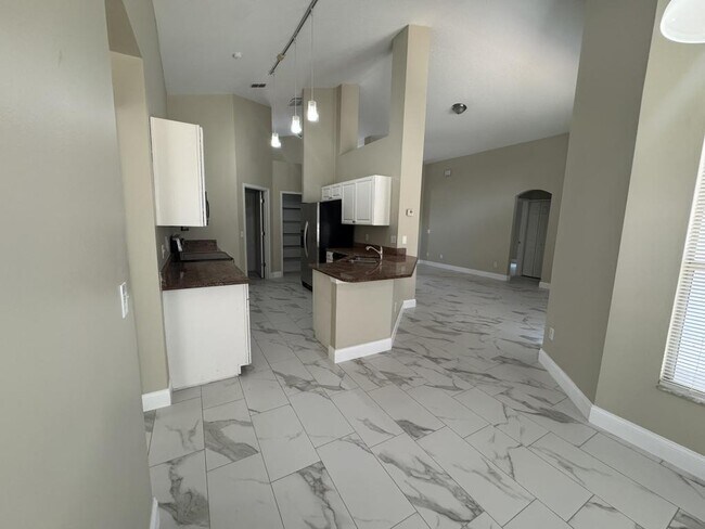 Building Photo - 2347 Blake Way