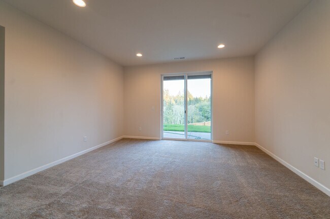 Building Photo - 4 Bed/3.5 Bath in Gig Harbor WA