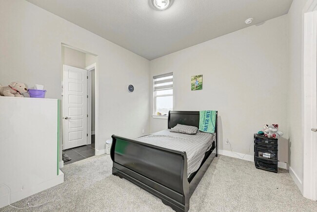 Building Photo - 92 Sierra Mosca Trl