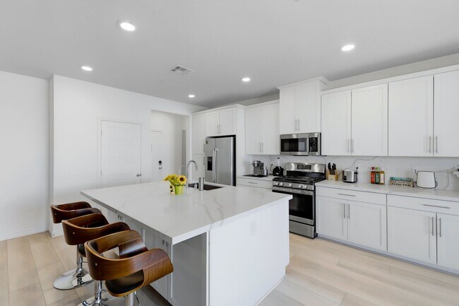 Building Photo - 2023-Built Liberty Floorplan-NEXT-GEN Suite w/3338 sq ft living space w/5 BR’s, 4 1/2 BA's, 3 car...
