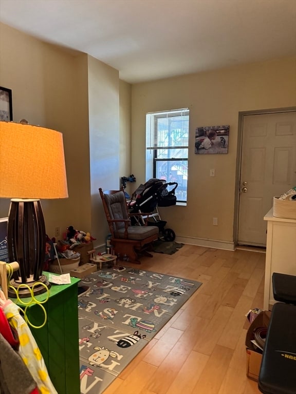 Building Photo - 20 Linwood St