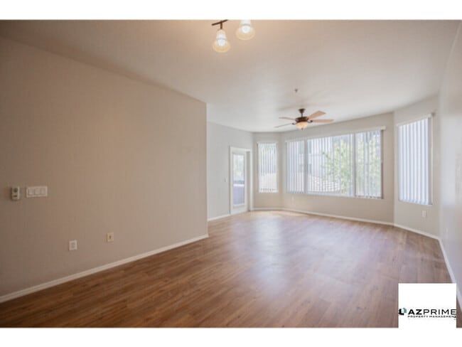 Building Photo - Premium 2/2 Tempe Condo in Regatta Pointe ...