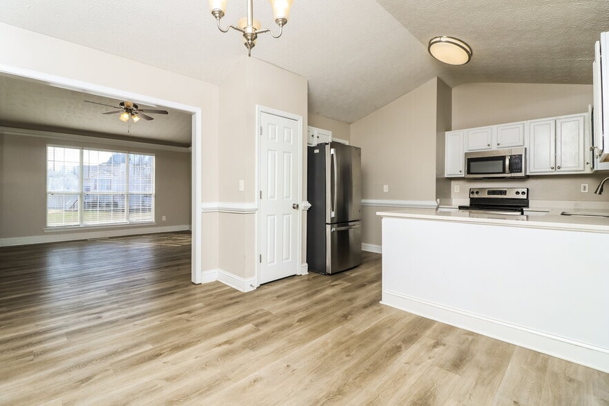 Building Photo - 324 Brannans Ct