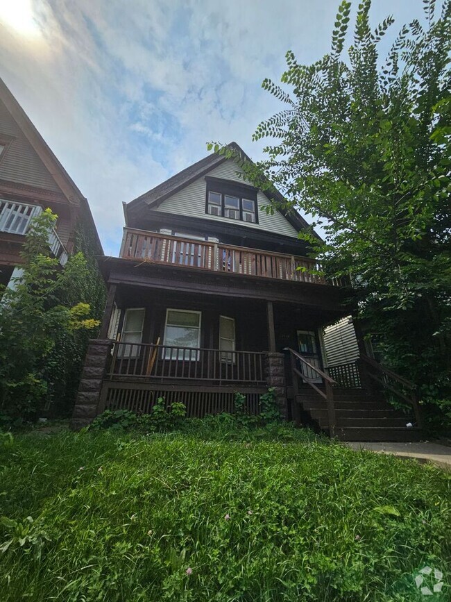 Building Photo - 2547-2549 N 36th St. (Duplex)