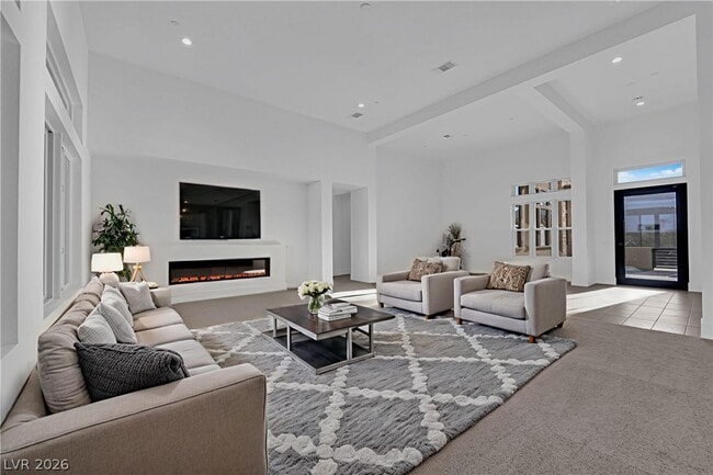 Building Photo - 4792 Outlook Peak St