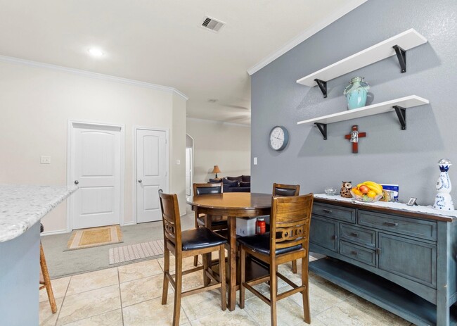 Building Photo - 4318 Plumeria Ave