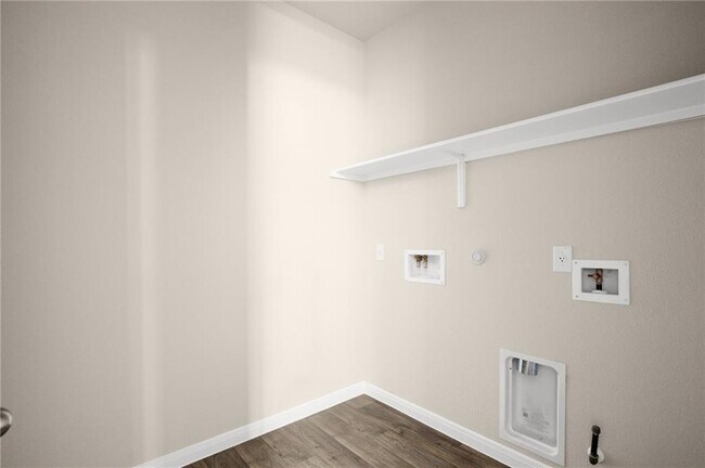 Building Photo - 150 Jayden Dr