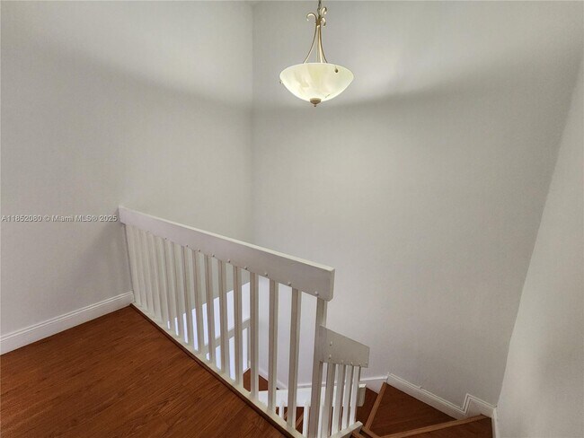 Building Photo - 9158 NW 44th Ct