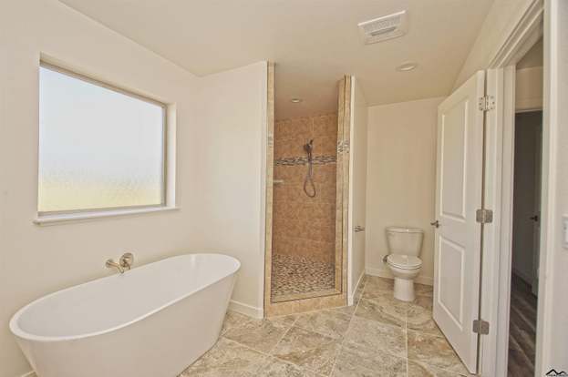 Building Photo - 8435 Buena Vista Ave