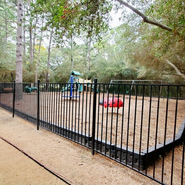 Building Photo - 9111 Winkbow Dr