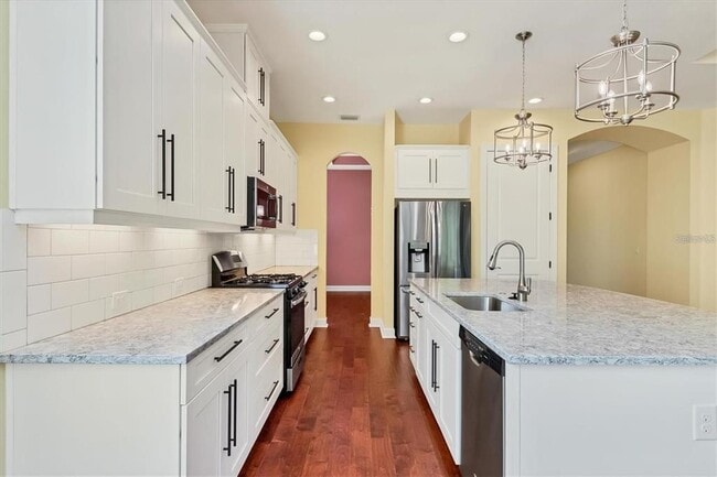 Building Photo - 5580 Semolino St