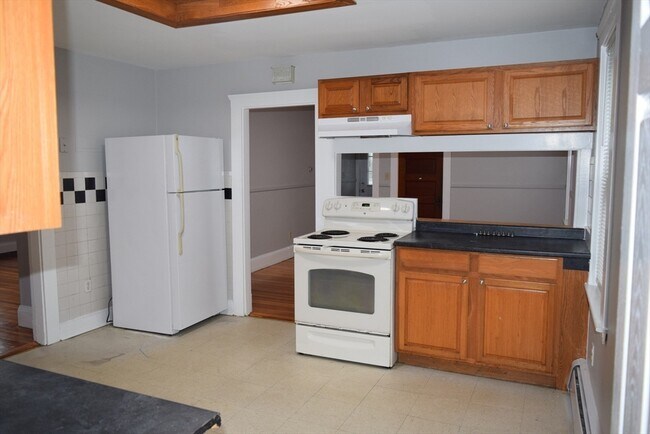 Building Photo - 12 Arthur Ave