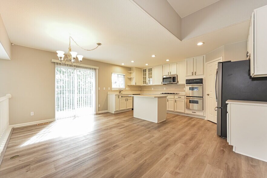 Building Photo - 2956 Iron Springs Pl